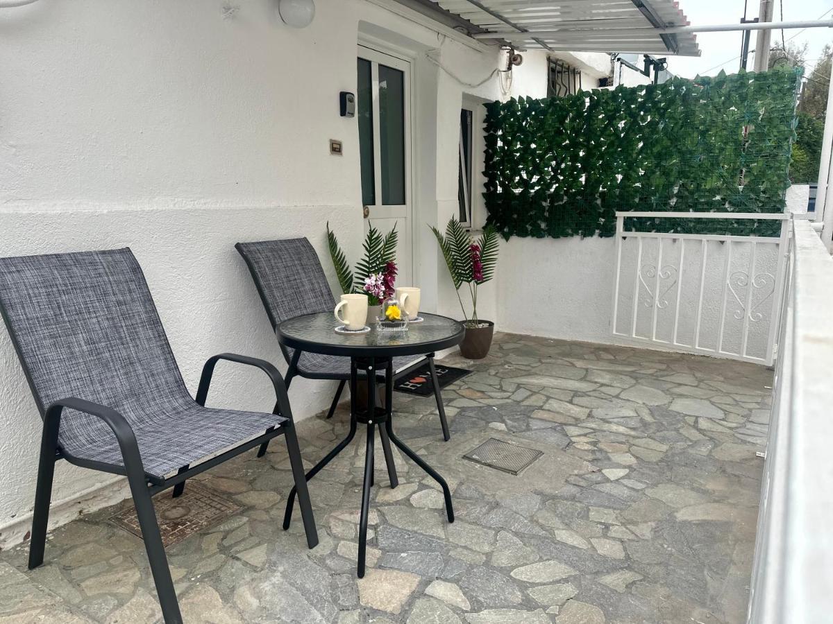 Lávrion Maria' S Apartment מראה חיצוני תמונה