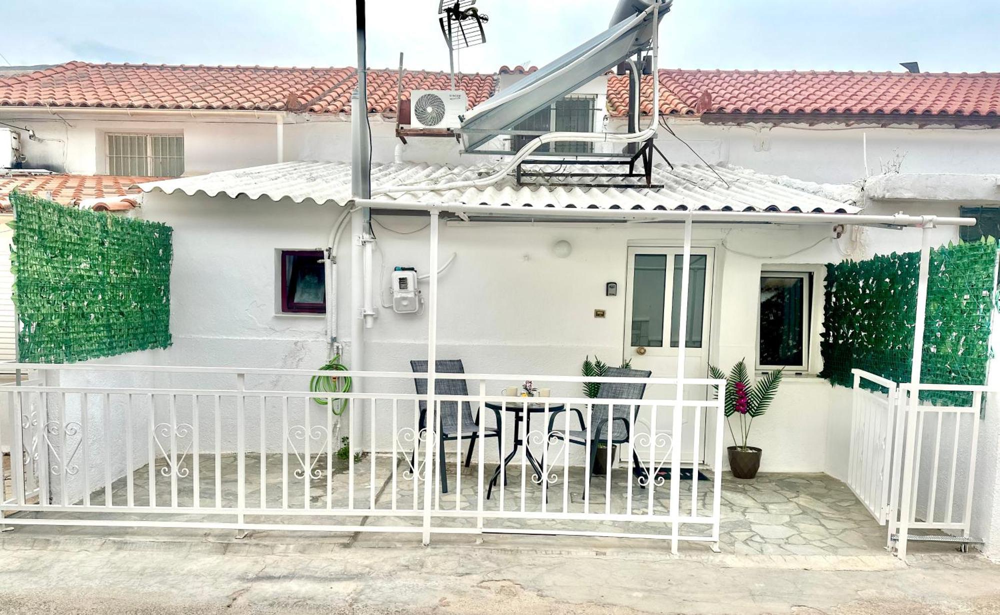 Lávrion Maria' S Apartment מראה חיצוני תמונה