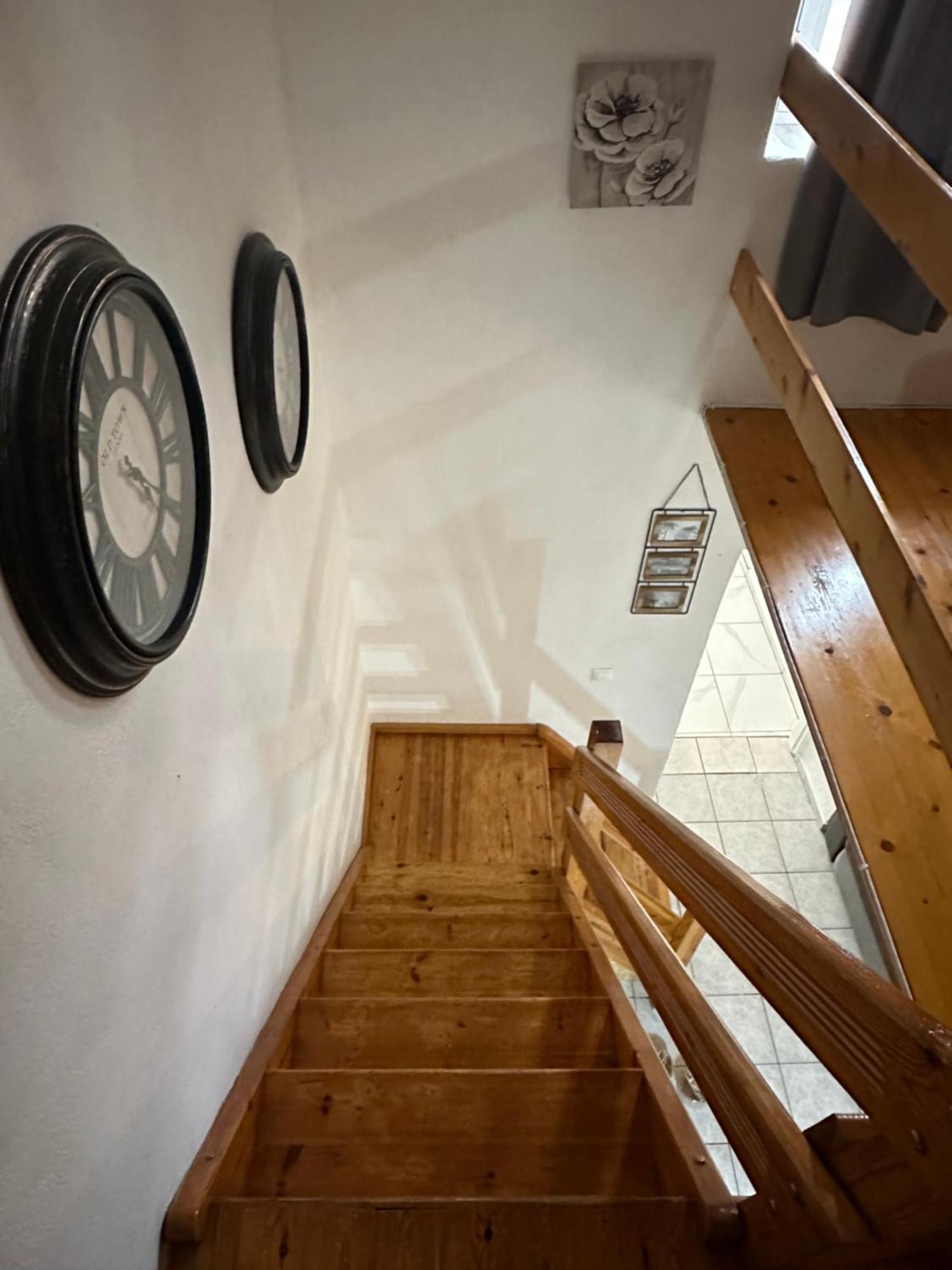 Lávrion Maria' S Apartment מראה חיצוני תמונה