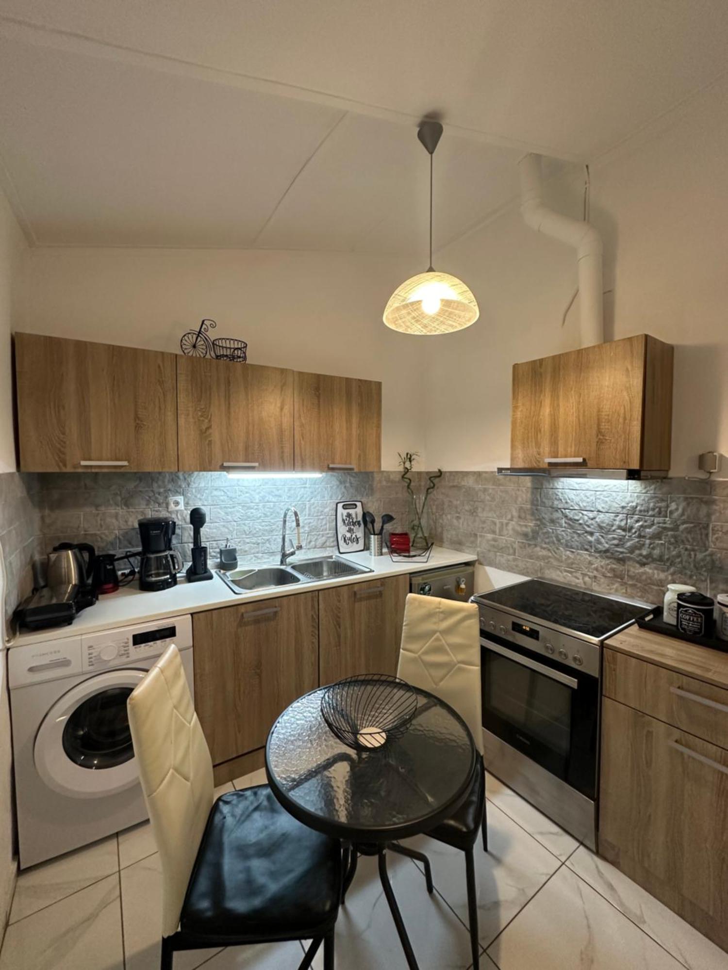 Lávrion Maria' S Apartment מראה חיצוני תמונה